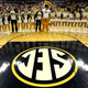 Illustration for article titled Mizzou Basketball Agrees To Pretend 2013-14 Season Didnt Happen